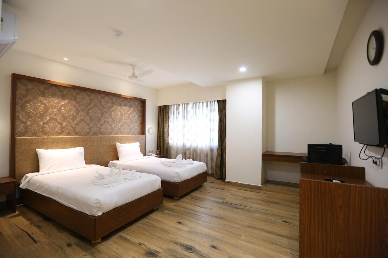 Hotel Shubham Palace Hyderabad Eksteriør billede