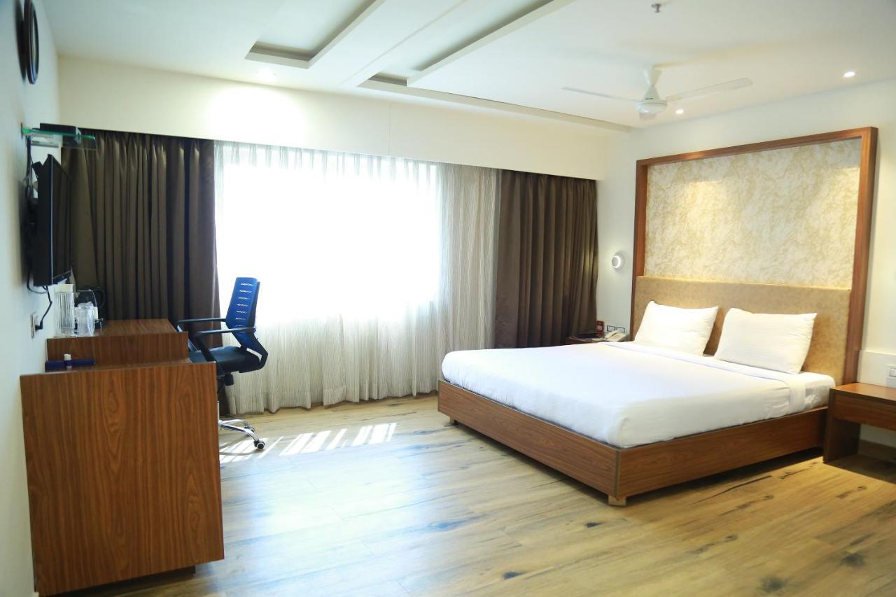 Hotel Shubham Palace Hyderabad Eksteriør billede